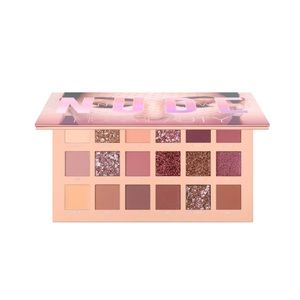 Huda Beauty | The New Nude Eyeshadow Palette